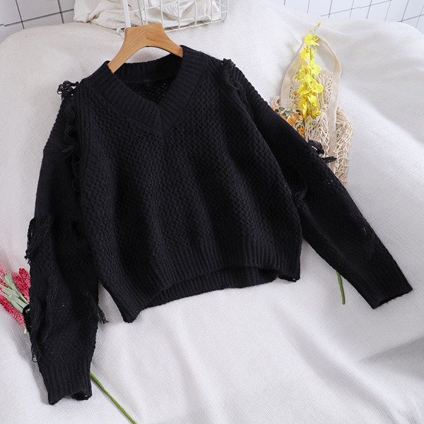 Modern női pulóver fehér és fekete színben