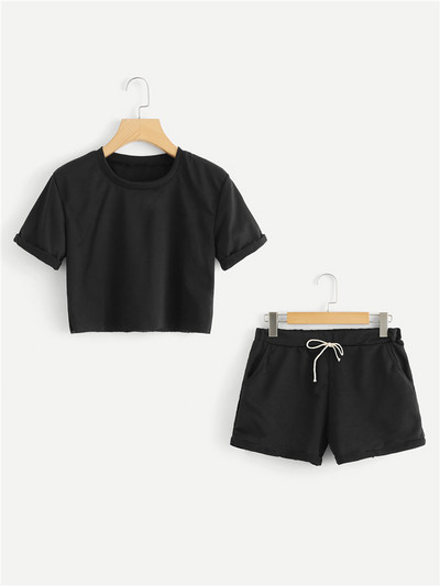 Γυναικείο σετ μπλουζάκι + σορτς σε τρία χρώματα