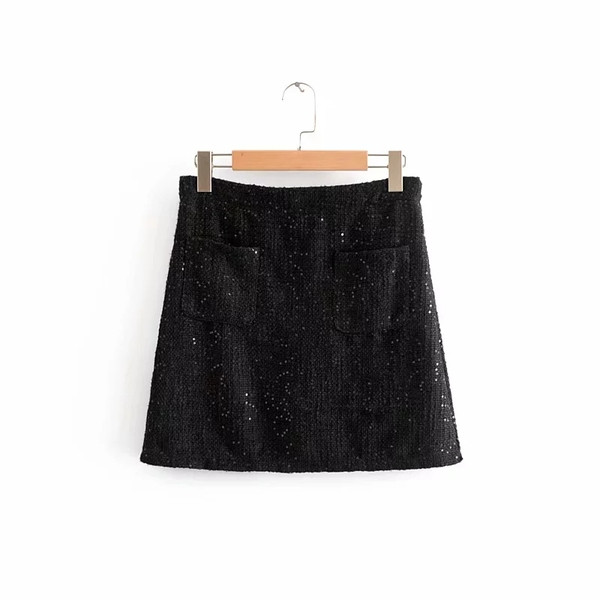 Fusta scurta de dama moderna cu paiete in alb si negru