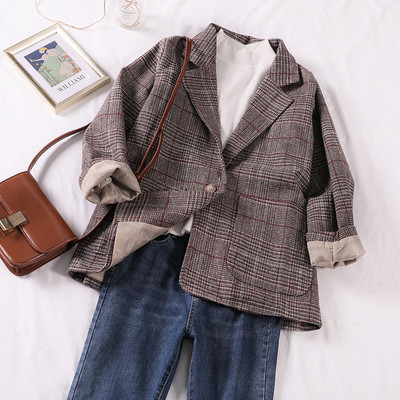Γυναικείο σακάκι για το φθινόπωρο με καφέ  χρώμα με τσέπες