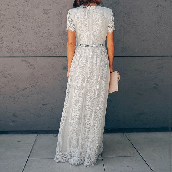 Rochie lungă de damă elegantă, cu mâneci scurte și dantelă în alb