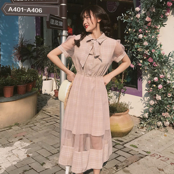 Καθημερινό γυναικείο φόρεμα σε δύο χρώματα με κοντό μανίκι - μοτίβο αποκοπής