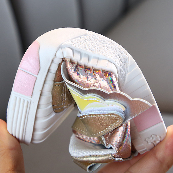 Eko bőrből készült alkalmi gyerek tornacipő lányoknak három színben