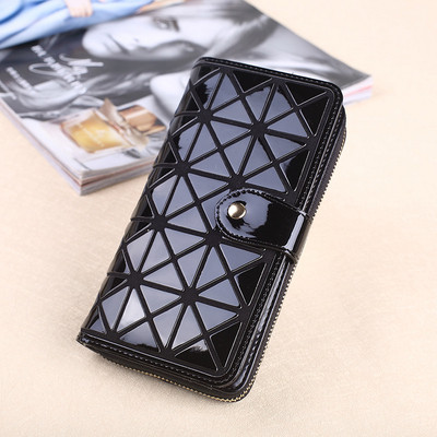 Μοντέρνο γυναικείο πορτοφόλι σε διάφορα χρώματα