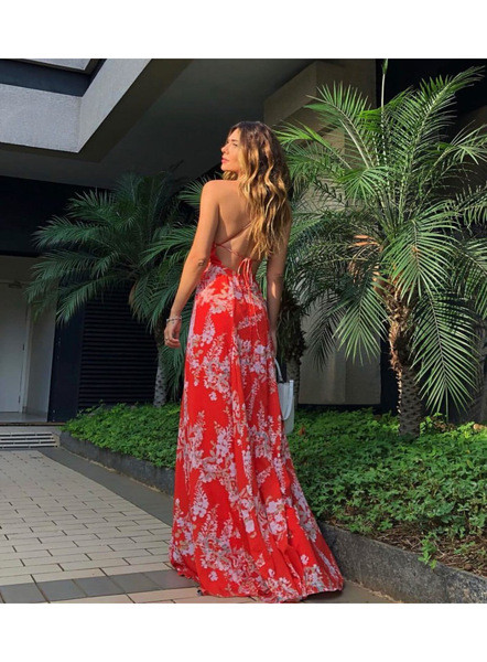 Μακρύ γυναικείο φόρεμα με λωρίδες όμου σε κόκκινο χρώμα