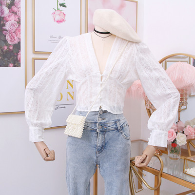 Camasa de dama model nou cu decolteu spitz in alb si albastru