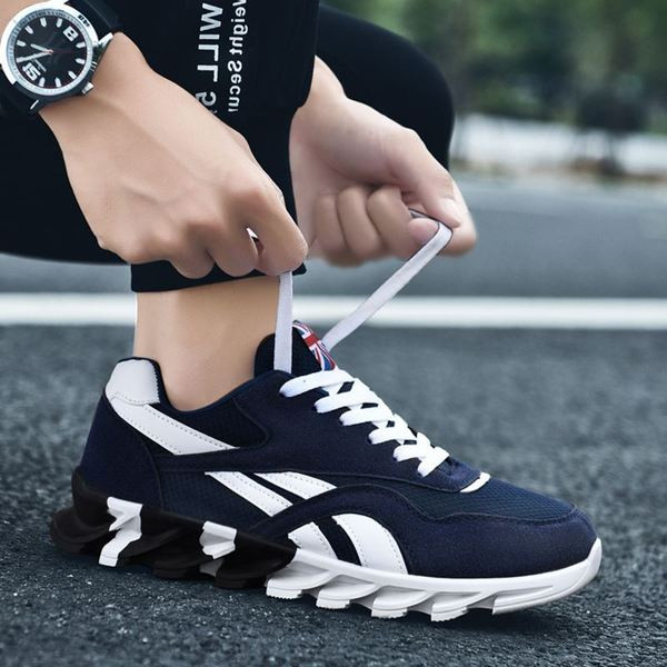 Tenisi casual barbatesti cu sireturi in negru, albastru si rosu