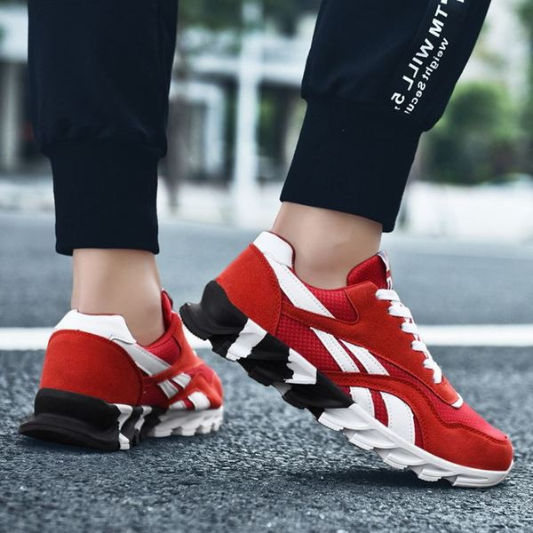 Tenisi casual barbatesti cu sireturi in negru, albastru si rosu