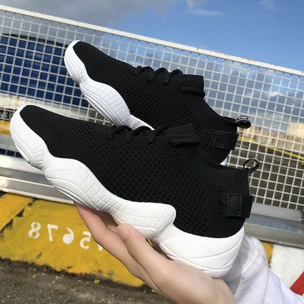 Γυναικεία  παπούτσια casual με κορδόνια σε λευκό, μαύρο και ροζ χρώμα