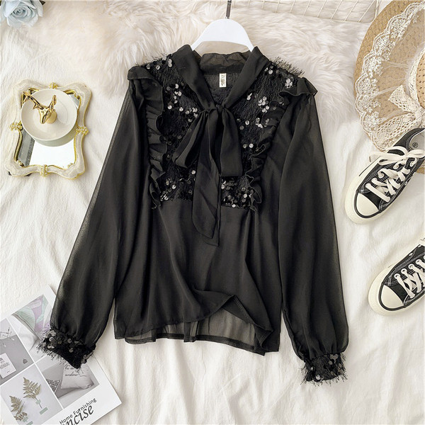 Cămașă de damă cu panglică și paiete în alb-negru