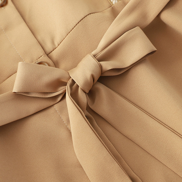 Γυναικείο φόρεμα  για το  φθινόπωρο με ζώνη και κολάρο σε μαύρο και καφέ χρώμα