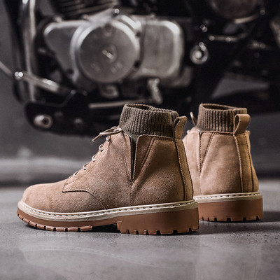 Öko velúrból készült modern férfi csizma három színben, fűzővel