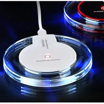 Wireless Charger Fantasy Qi Standart with 5W power and USB connection type - white color
