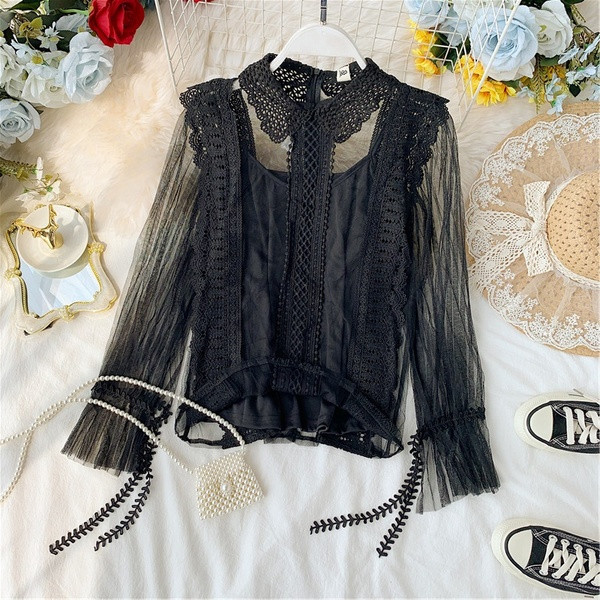 Γυναικεία μπλούζα με δαντέλα και τούλι σε διάφορα χρώματα