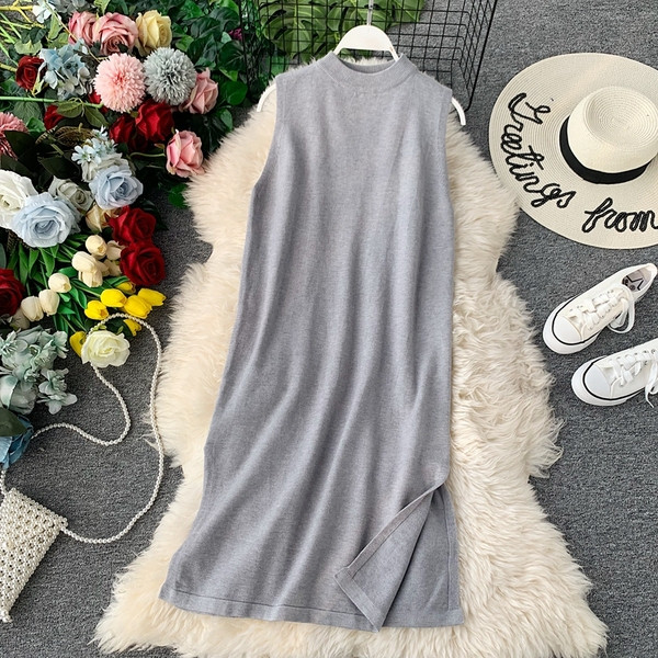 Rochie dama fara maneci - model larg in mai multe culori