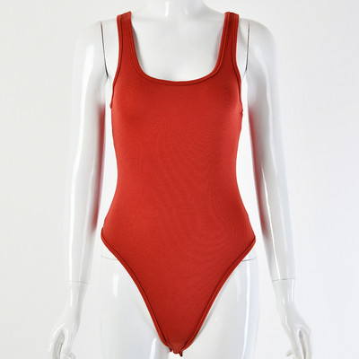 Napi női test széles pántokkal, többféle színben