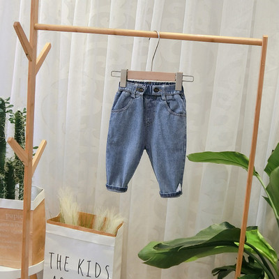 Νέο μοντέλο παιδικά τζιν με τσέπες σε  μπλε χρώμα  για αγόρια