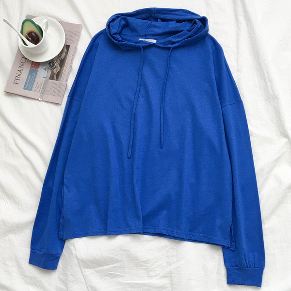 Női blúz több színben kapucnival és nyakkendővel