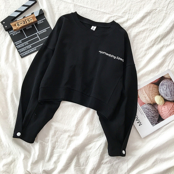 Καθημερινή  γυναικεία μπλούζα σε τέσσερα χρώματα με κεντήματα