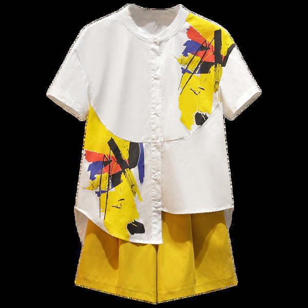 Καθημερινό γυναικείο σετ  που περιλαμβάνει ένα πουκάμισο και σορτς