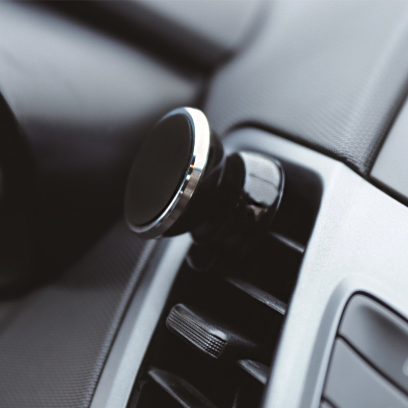 Suport magnetic pentru telefon mobil auto - culoare argintie
