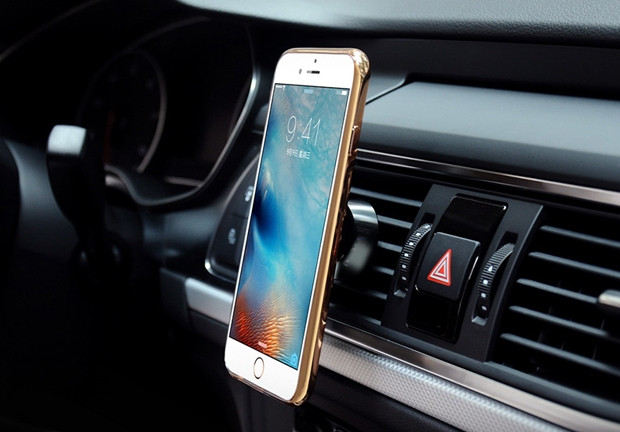 Магнитна стойка за мобилен телефон за кола - черен цвят