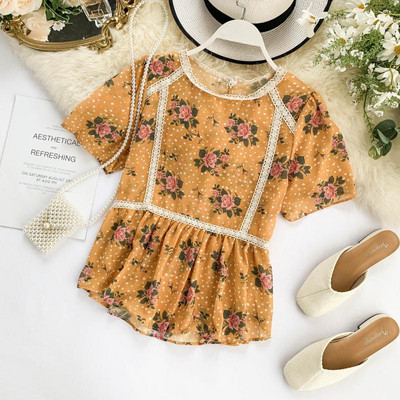 Κομψή γυναικεία μπλούζα με floral σχέδια σε διάφορα χρώματα