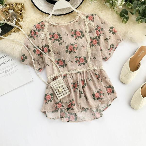 Κομψή γυναικεία μπλούζα με floral σχέδια σε διάφορα χρώματα