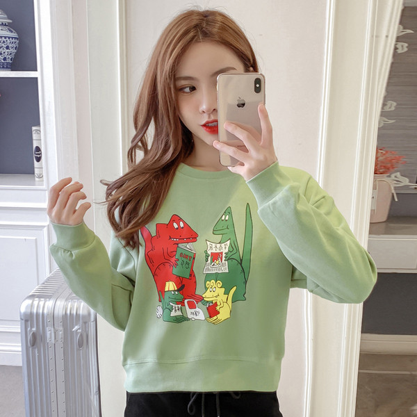 Καθημερινή  γυναικεία μπλούζα σε τρία χρώματα με εφαρμογή