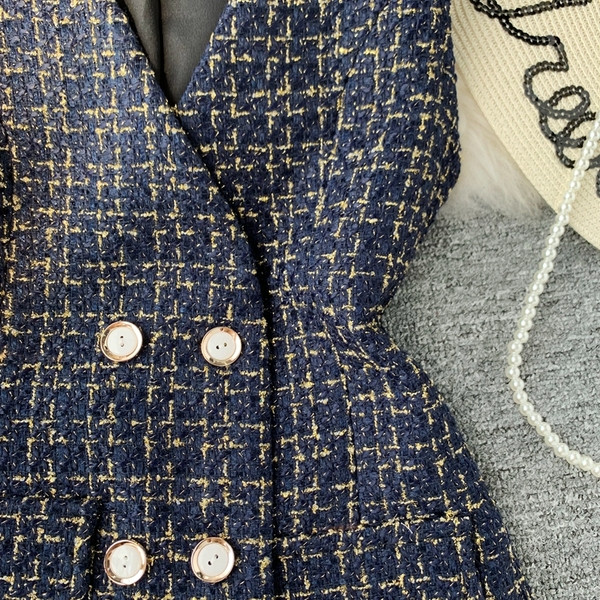 Rochie de dama cu decolteu in V in doua culori