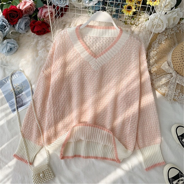 Pulover de damă cu decolteu în V în patru culori