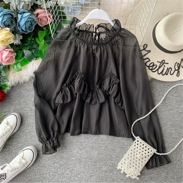 Γυναικεία δαντελένια μπλούζα σε διάφορα χρώματα