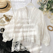 Γυναικείο σακάκι  με τσέπες σε μαύρο και άσπρο χρώμα