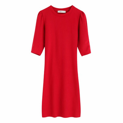 Σύντομο γυναικείο φόρεμα με ωοειδές ντεκολτέ σε τρία χρώματα