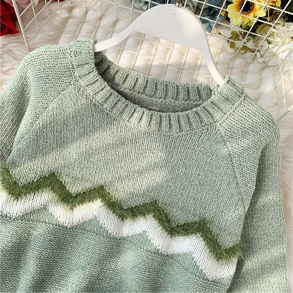 Χειμερινό γυναικείο πουλόβερ  σε δύο χρώματα