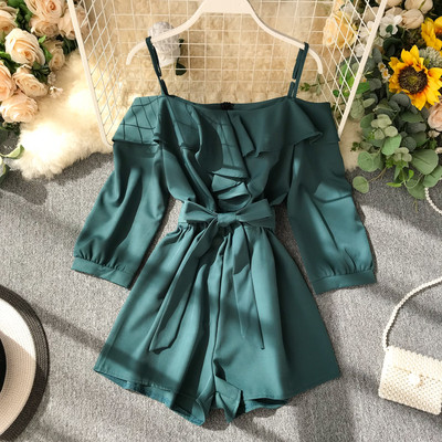 Γυναικεία κοντή ολόσωμη φόρμα  με ζώνη και μανίκι 3/4