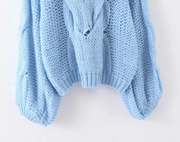 Μοντέρνο γυναικείο πουλόβερ - ευρύ μοντέλο μπλε και πορτοκαλί χρώμα