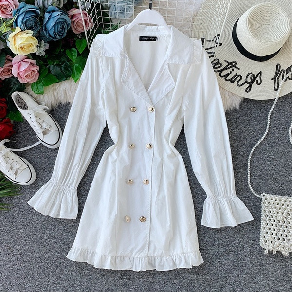 Γυναικείο φόρεμα με μακριά μανίκια και κουμπιά σε μαύρο και άσπρο χρώμα