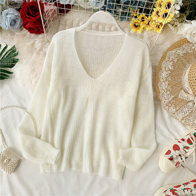 Γυναικεία μπλούζα με V-λαιμό σε διάφορα χρώματα