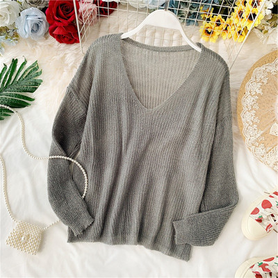 Γυναικεία μπλούζα με V-λαιμό σε διάφορα χρώματα