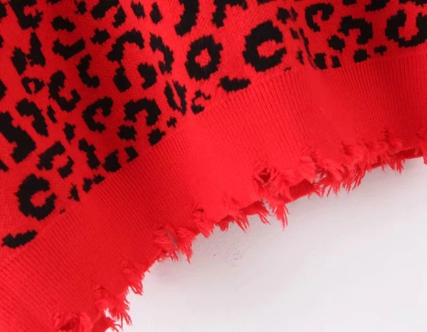 Νέο μοντέλο γυναικείο πουλόβερ  με ζωικό σχέδιο σε κόκκινο χρώμα