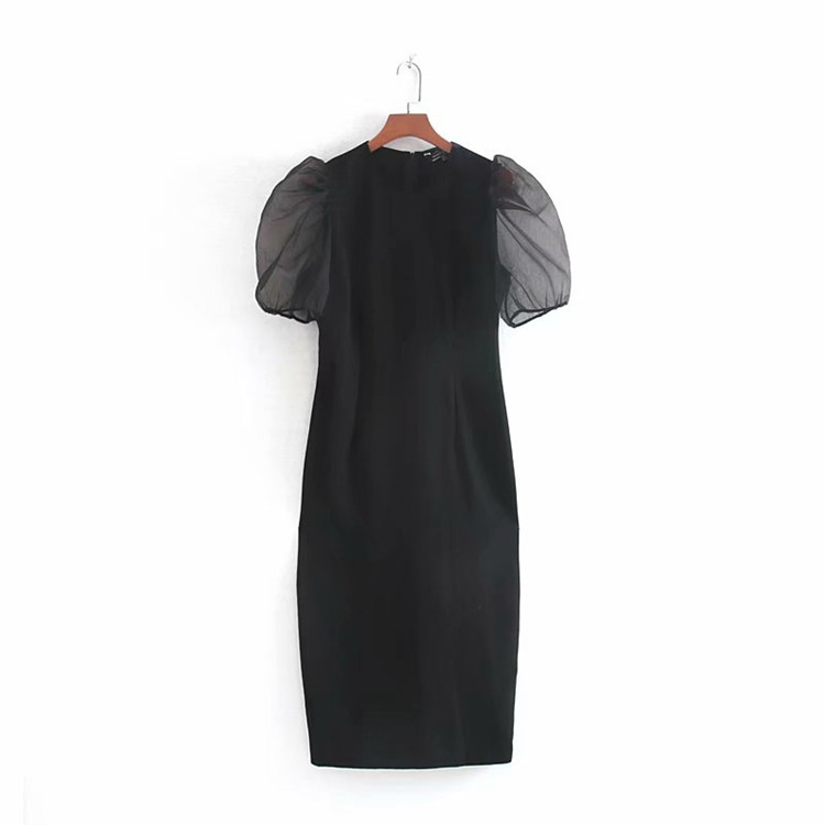 Rochie neagra lunga eleganta cu maneci din tul