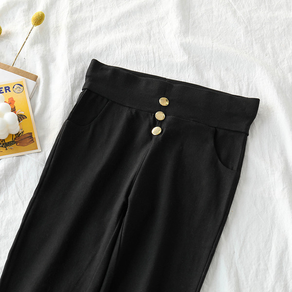 Γυναικείο παντελόνι με ψηλή μέση με κουμπιά  σε μαύρο χρώμα