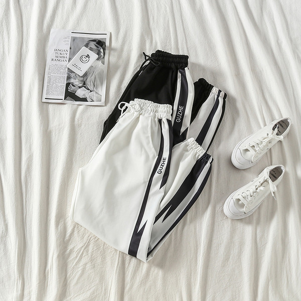 Pantaloni casual dama cu elastic in alb si negru