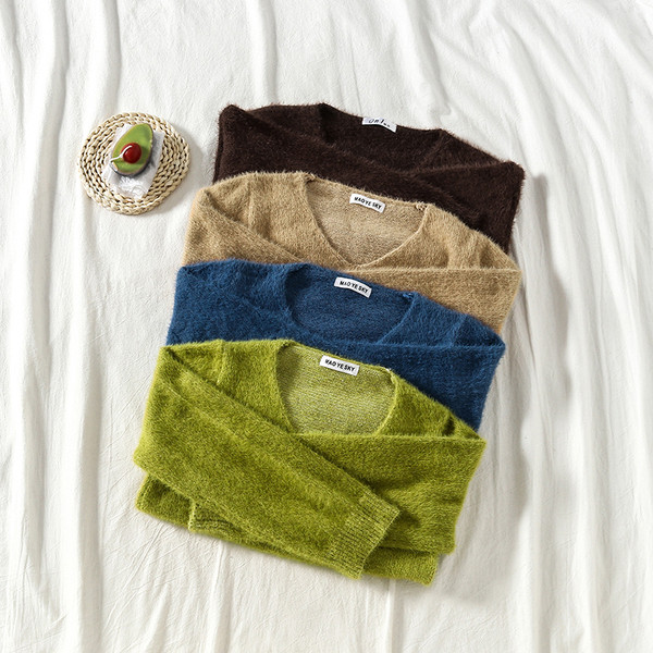 Χνουδωτό γυναικείο πουλόβερ με μακριά μανίκια  σε διάφορα χρώματα