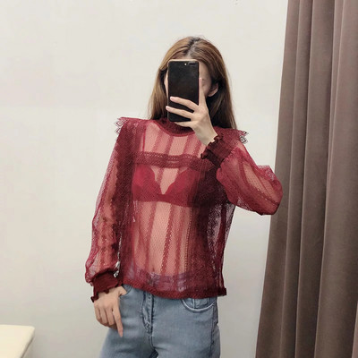 Νέαο μοντέλο μοντέρνα  γυναικεία μπλούζα σμε μπορντό χρώμα με τούλι