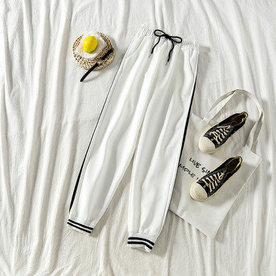 Γυναικείο  casual παντελόνι σε λευκό και μαύρο χρώμα