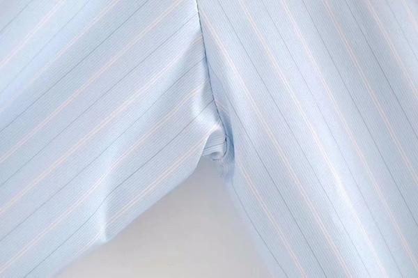 Νέο μοντέλο ριγέ γυναικεία  μπλούζα με κλασικό γιακά