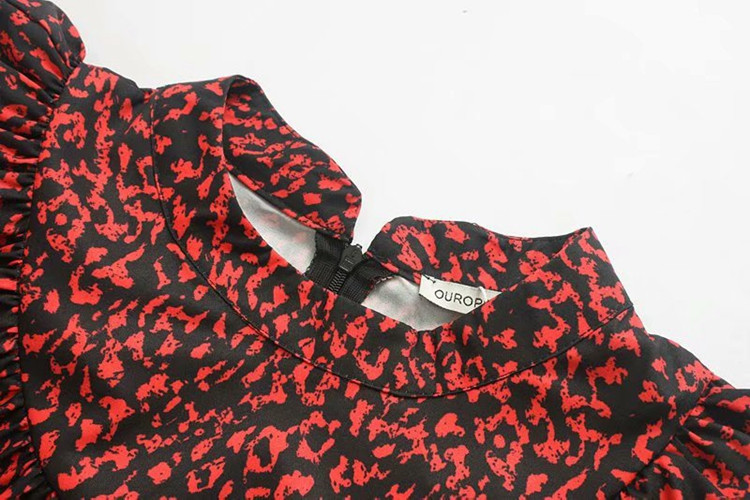 Rochie scurta casual cu maneca lunga - model larg