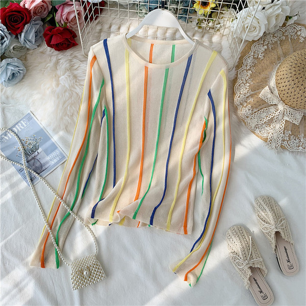 Καθημερινή γυναικεία  μπλούζα  με O-λαιμό